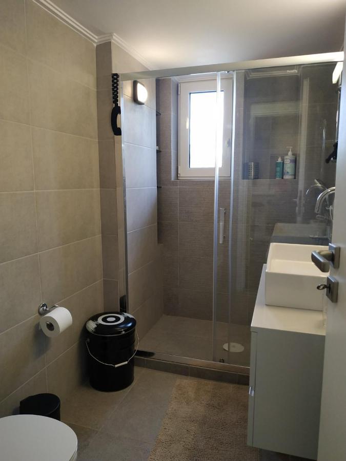 Fully Renovated, Family-Friendly Apartment, Next To A Huge Green Park, In Athens Center Exterior photo